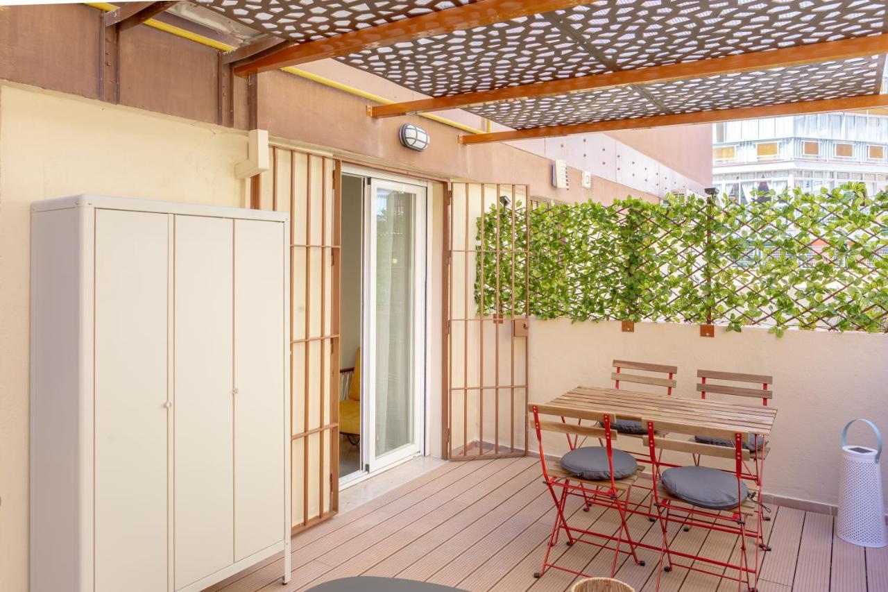 Teatro Suites Malaga Playa Eksteriør bilde