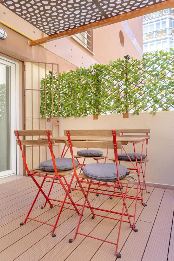 Teatro Suites Malaga Playa Eksteriør bilde